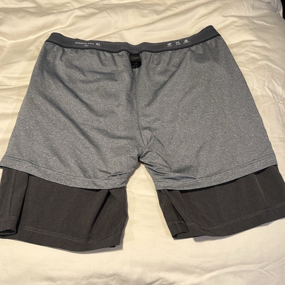 Men’s NWOT Kenneth Cole swim trunks - Picture 3 of 3